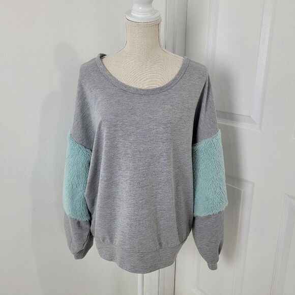 Umgee Tops - Umgee Sweatshirt Womens S Gray Fuzzy Fur Sleeve Oversized Pullover Lounge